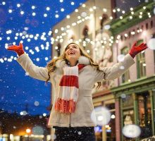 Tips for Being Happily Single Over the Holidays